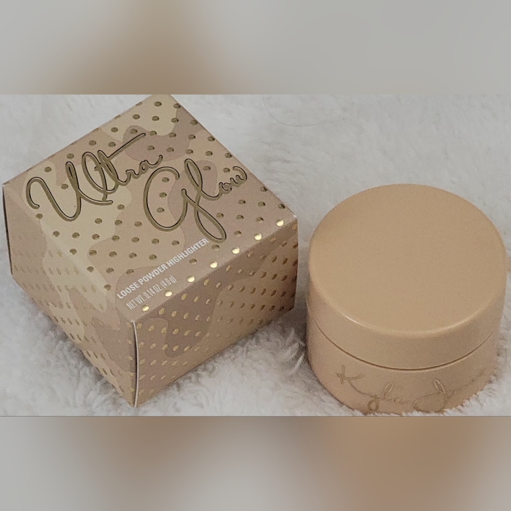 Kylie Cosmetics Ultra Glow Loose Powder Highlighter in Fiji BNIB - Picture 2 of 3